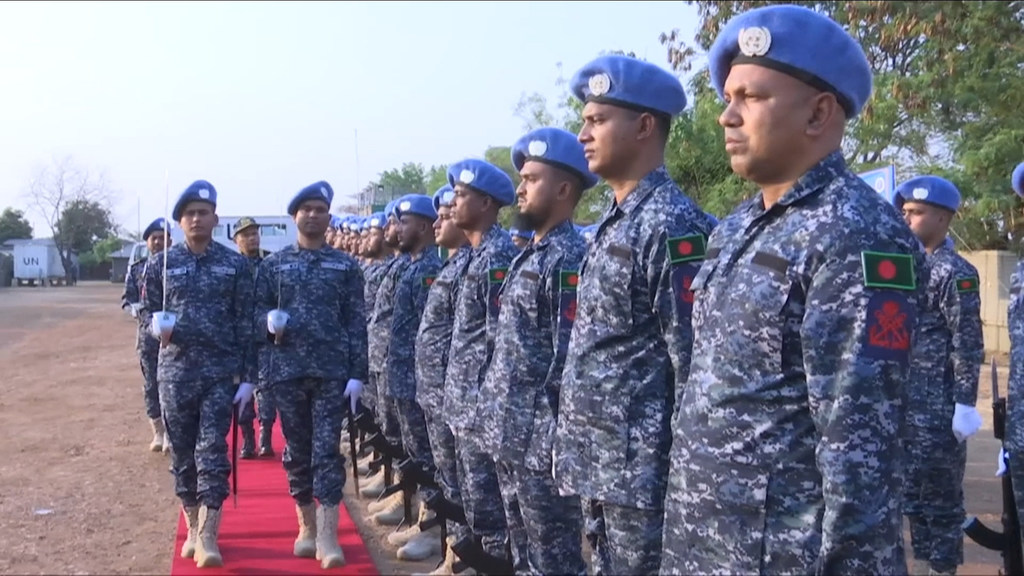 孟加拉国海军是联合国南苏丹特派团行动的前沿力量，致力于保障尼罗河沿岸的通行自由，并深入道路不通的偏远地区，为需要援助的社区提供支援。(资料图片)